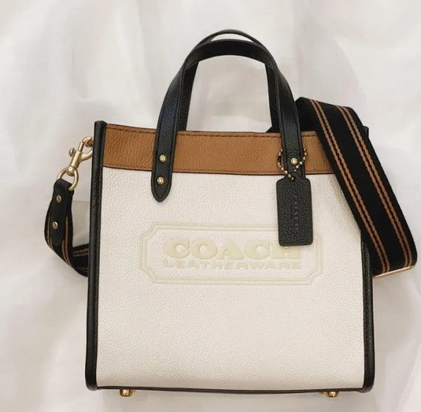 Coaach field tote bag with og folding box