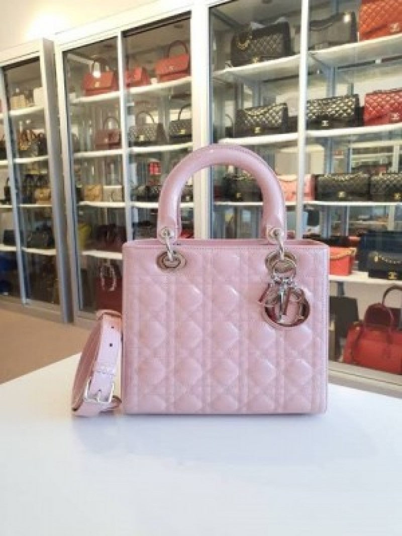 Chriistian DIIOR LADY BAG WITH BRAND BOX