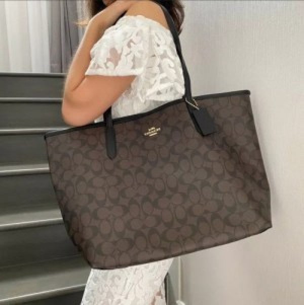 Coaach tote bag premium quality with og box