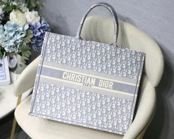 Chriistian Diior book tote bag premium quality with scarf&og box