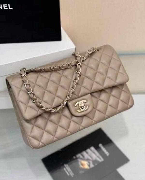 Channel Paris jumbo sling bag premium quality with box