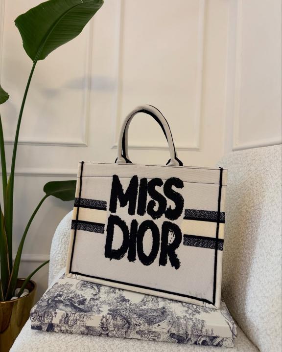 Miiss Diior Book Tote With OG Box