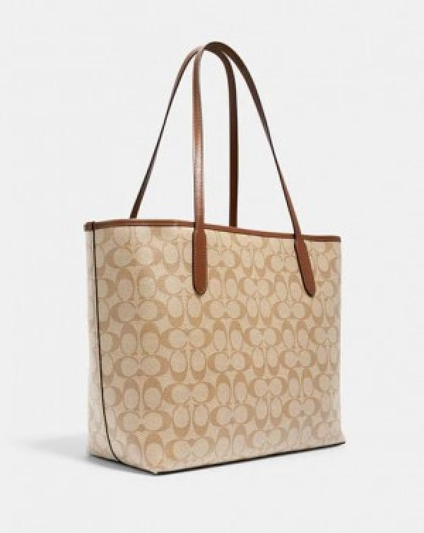 coaach Hutton tote bag withbox
