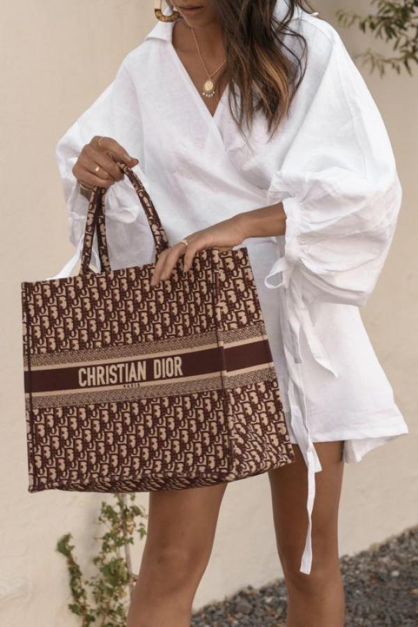 Chriistian Diior book tote bag premium quality with scarf&og box