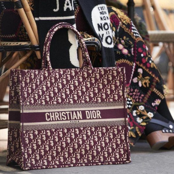Chriistian Diior book tote bag premium quality with scarf&og box