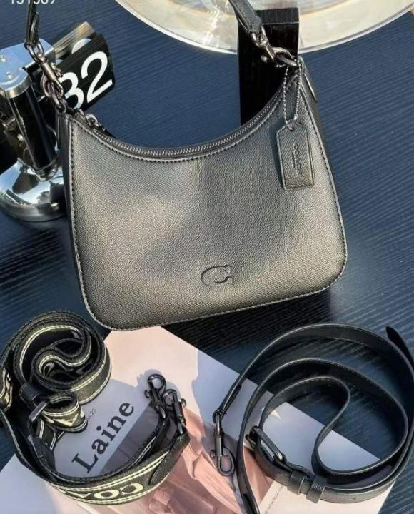 coachh hobo crossbody bag 3belts with box
