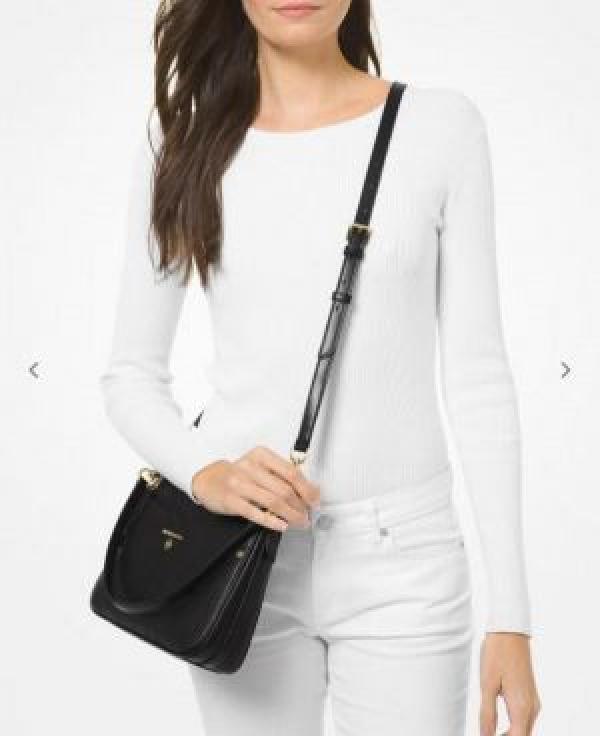 Miichael Korrs jet set sling bag premium quality with og box