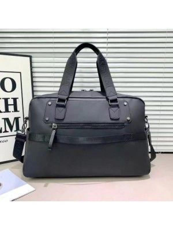 CALVIIN KLEIN DUFFLE BAG PREMIUM QUALITY