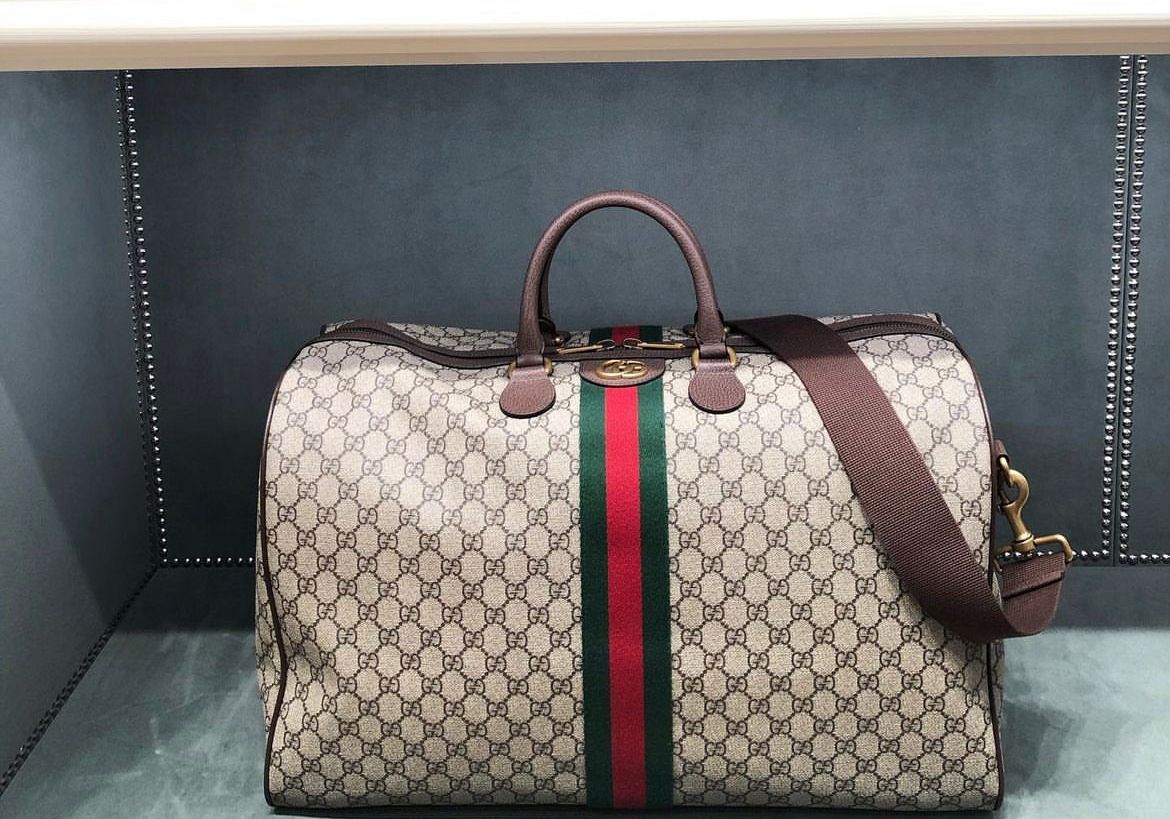 GUCCII DUFFLE BAG PREMIUM QUALITY WITH DUST COVER