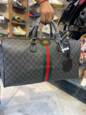 GUCCII DUFFLE BAG PREMIUM QUALITY WITH DUST COVER