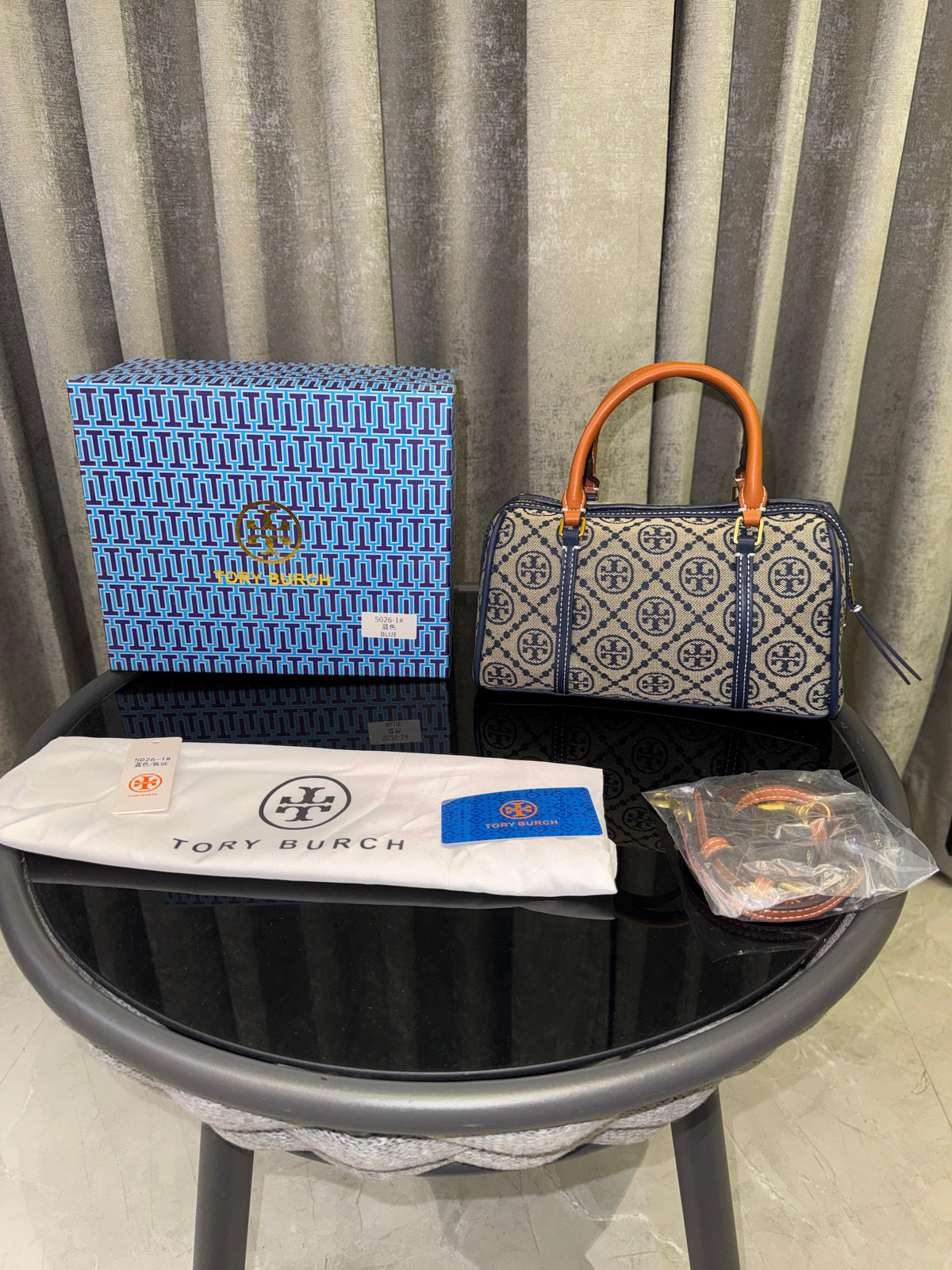 Torry burch monogram barrel bag premium quality with og box