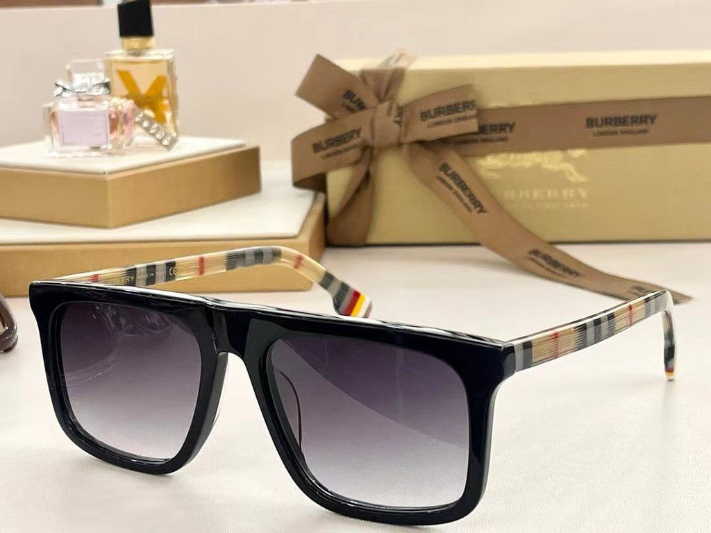 Burbery BE4276 Sunglasses