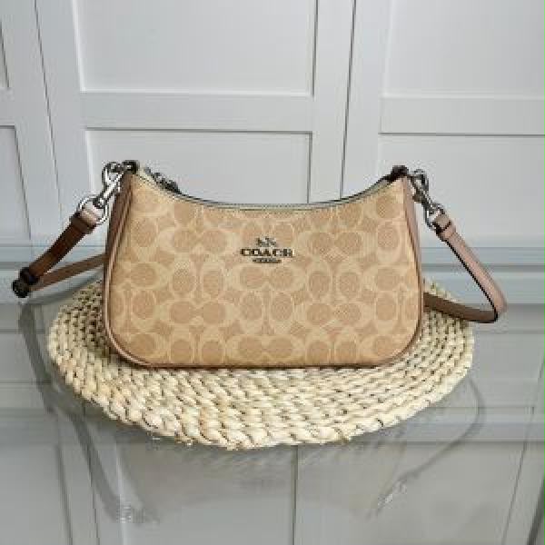 Coaach teri shoulder bag in signature canvas bag with box