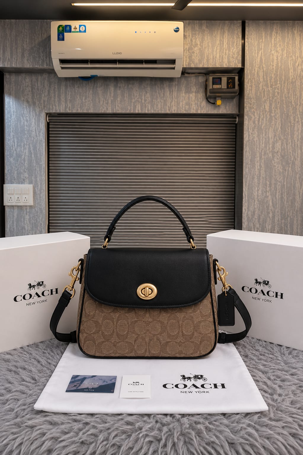 Coaach marlie bag with box and carry bag